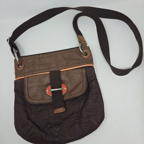 FOSSIL Brown Floral Quilted Leather Trim Crossbody Shoulder Bag Key-per Y2K - Picture 2 of 14